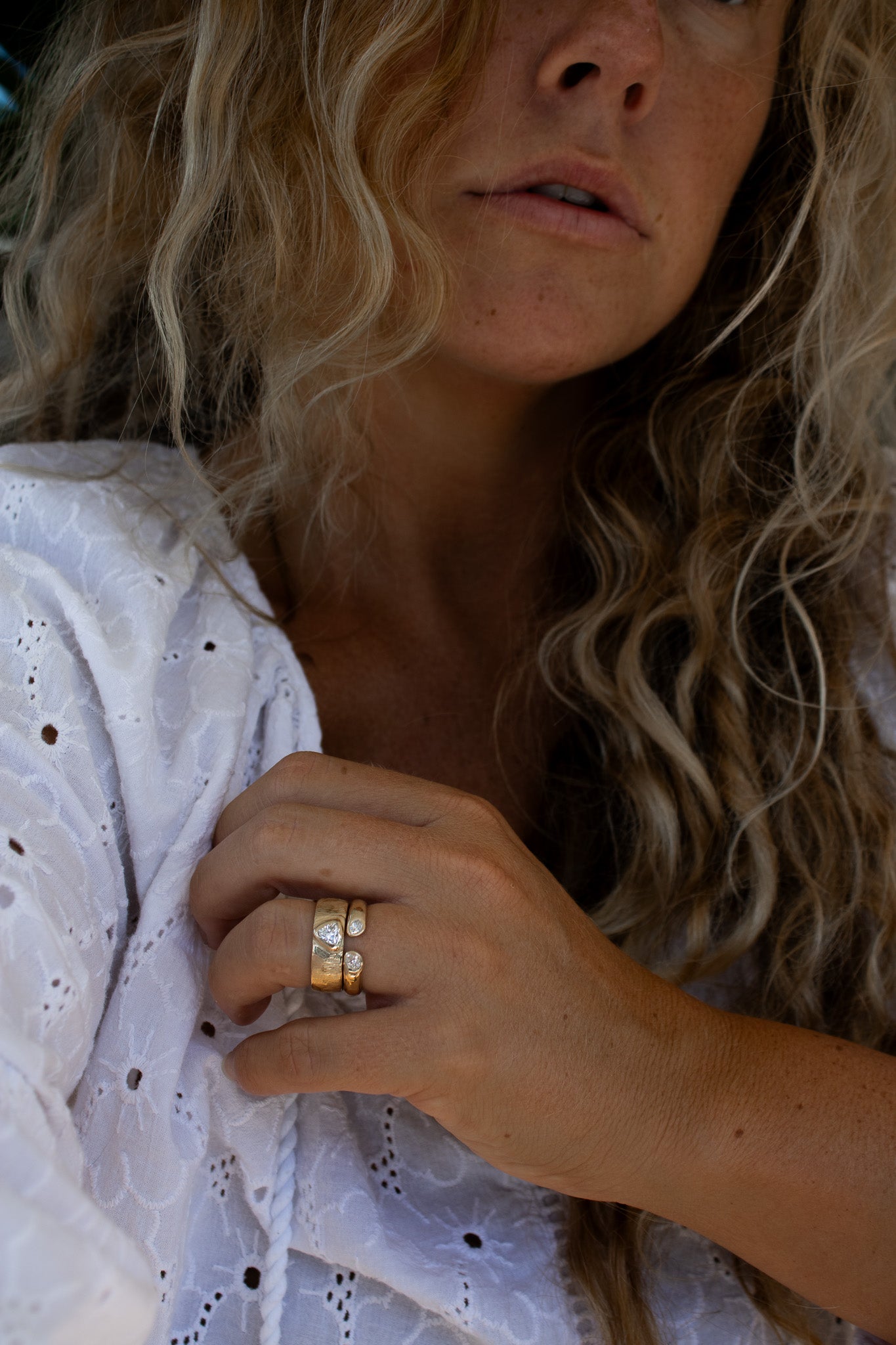 KM Open Oval Diamond Band