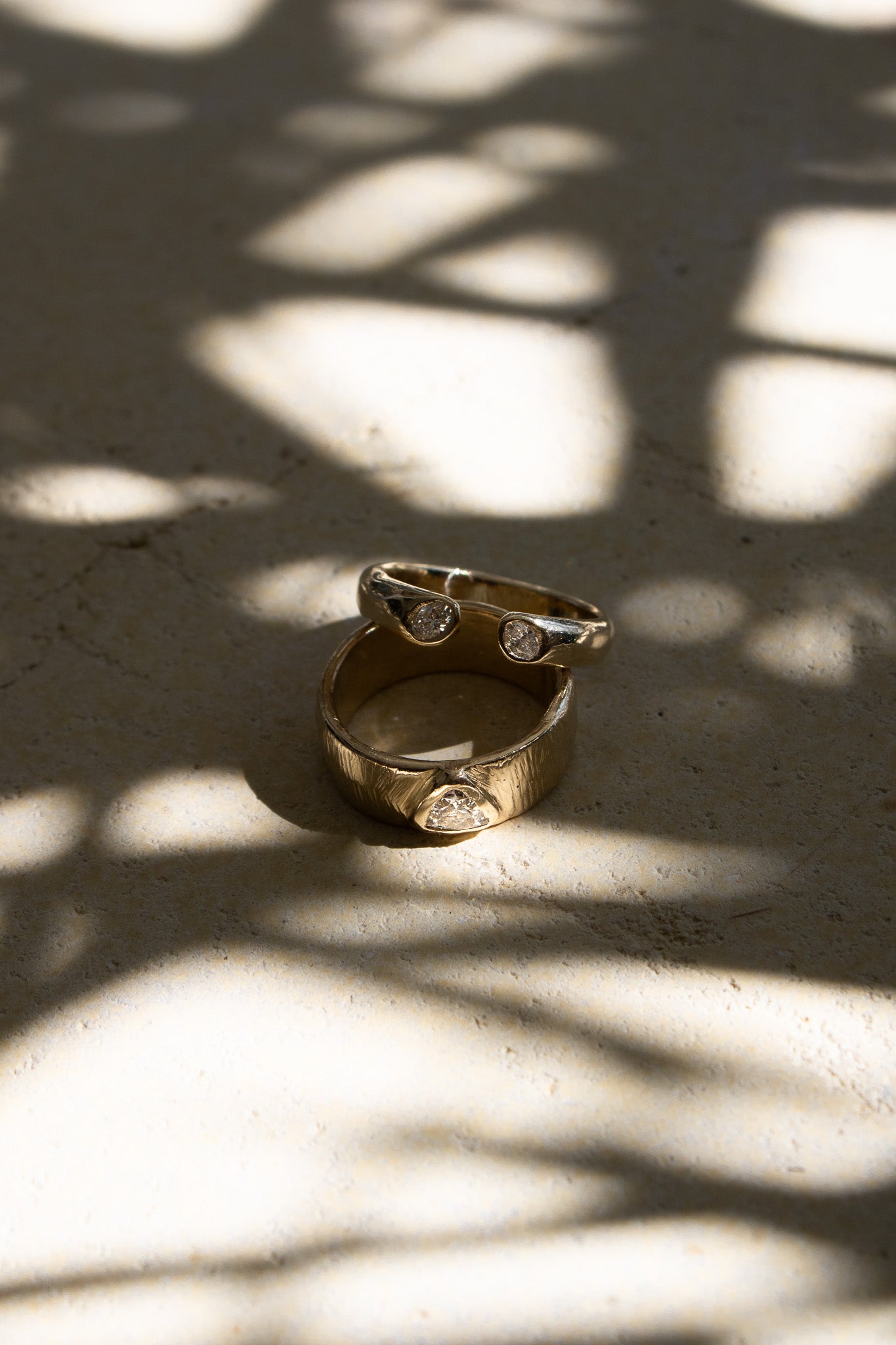 KM Open Oval Diamond Band